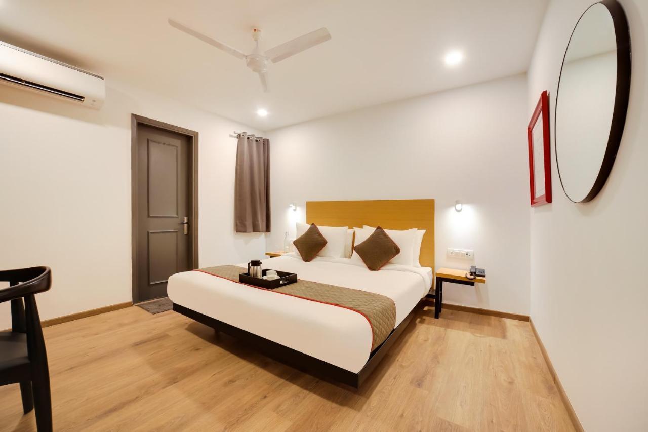 Oyo Townhouse 019 Anand Vihar Hotel New Delhi Exterior photo